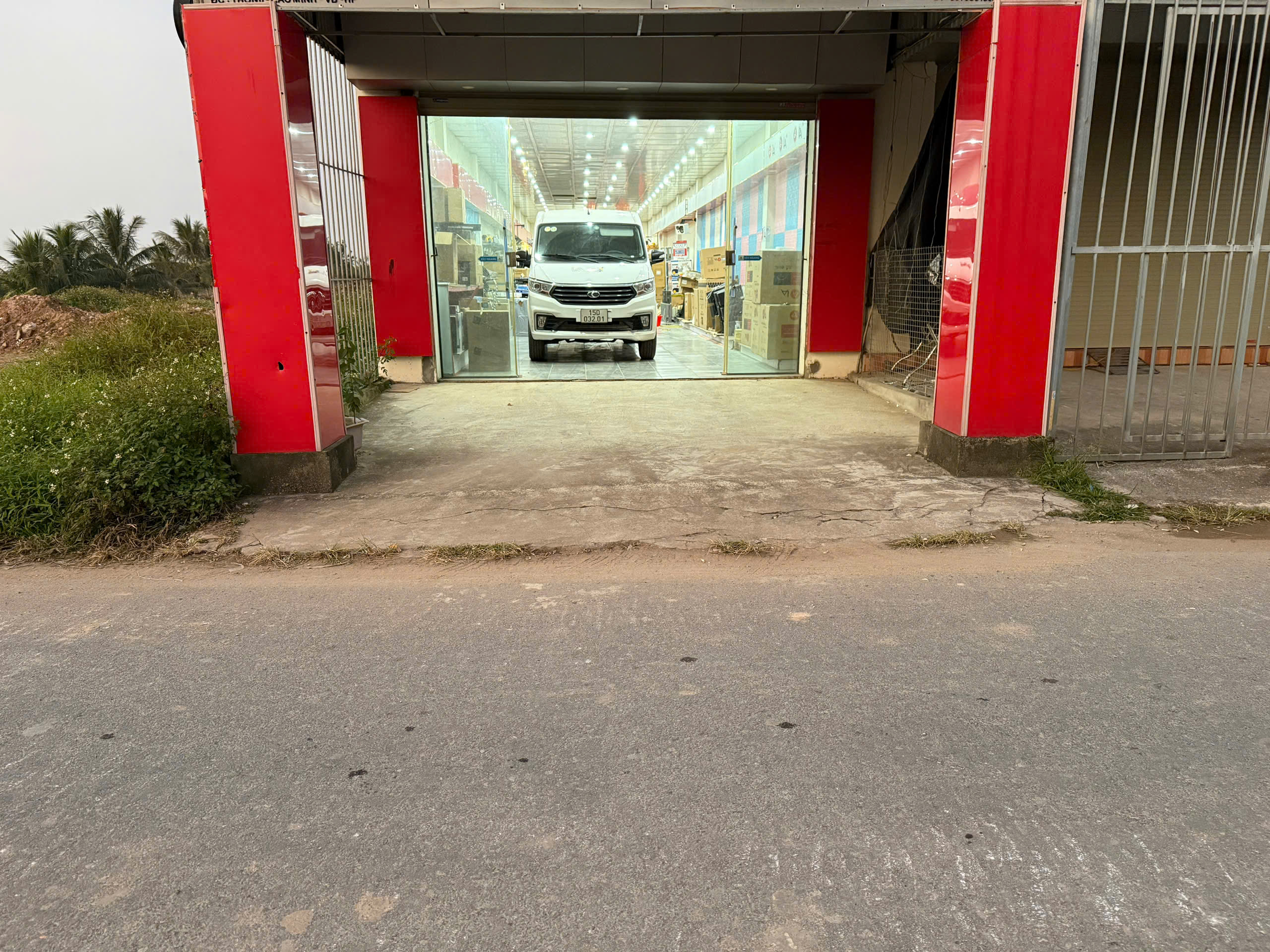  Bán nhà mặt đường,dt 160m²,mặt đường to,ô tô đỗ cửa tại Cao Minh, Vĩnh Bảo, Hải Phòng 