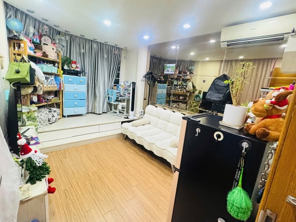  Nhà HXH Đường Nguyễn Duy Dương Quận 10 Phường 4 Cũ. 