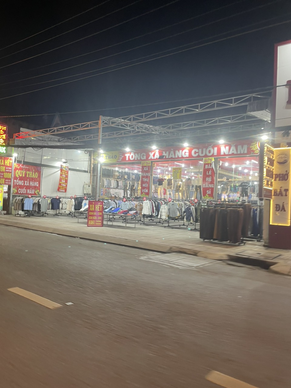  Bán nhà mặt tiền đường Nguyễn Ảnh Thủ, P. Hiệp Thành, Quận 12 - DT 8m x 35m, giá chỉ 25 tỷ LH:0919781159 