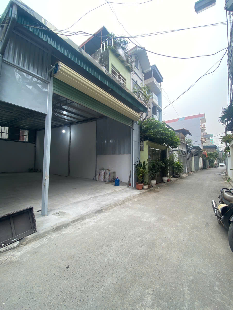  CHÍNH CHỦ CHO THUÊ KHO 120M² – TRẦN CAO 6M – Ô TÔ RA VÀO THOẢI MÁI 