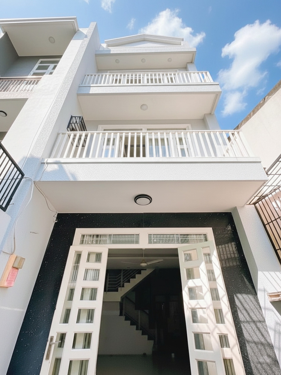  O1714 ???? Nhà Hoàng Hoa Thám Phú Nhuận, SHR, 4 tầng, 4.5x19m, 9.x tỷ 