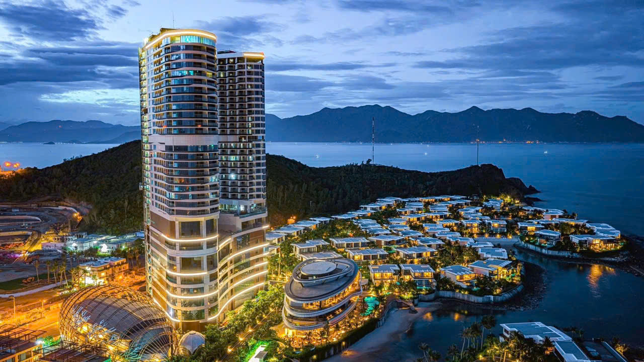  LaTien Villa 1 Căn Duy Nhất Giá Chỉ 12.6 Tỷ - Dòng Tiền Thu Nhập cực khủng - Siêu Tiện Ích 