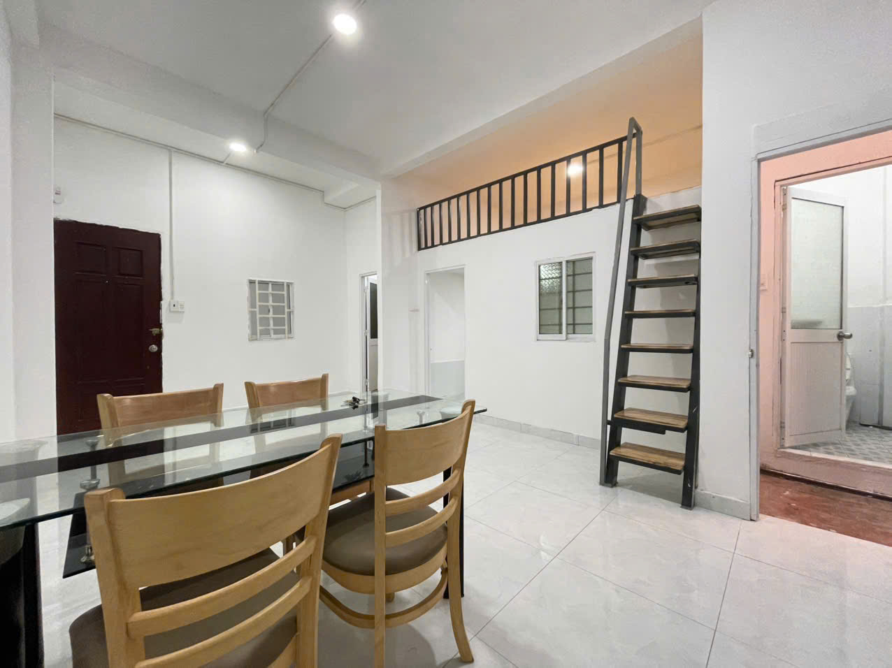  CHO THUÊ PHÒNG RỘNG 40M² – 1 PHÒNG NGỦ + 1 GÁC + 2 WC RIÊNG – TRUNG TÂM LÊ ĐỨC THỌ, GÒ VẤP 