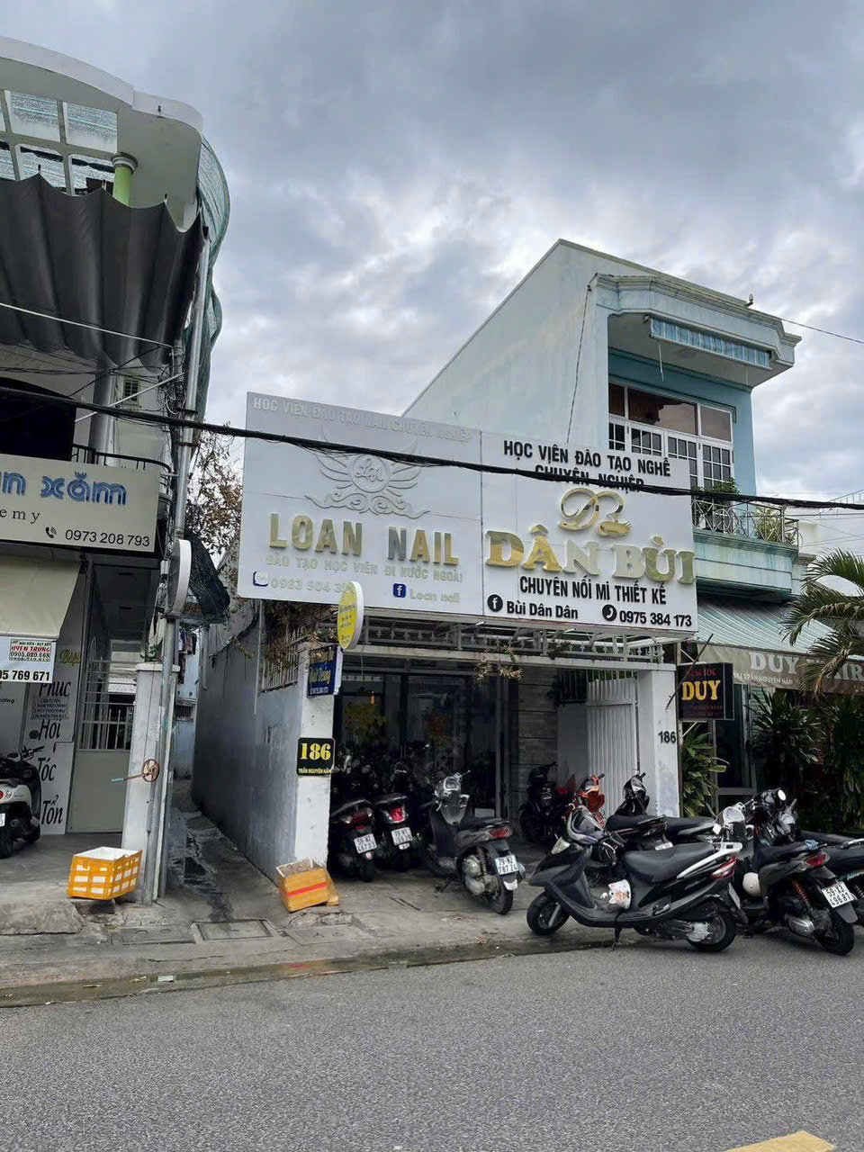  CĂN GÓC MẶT TIỀN TRẦN NGUYÊN HÃN - 99.6m -  giá bán 7.3 anh chị quan tâm lh e Trinh ạ Số chứng chỉ: đang đợi cấp chứng chỉ mới , số chứng nhận: MG 25- 625 