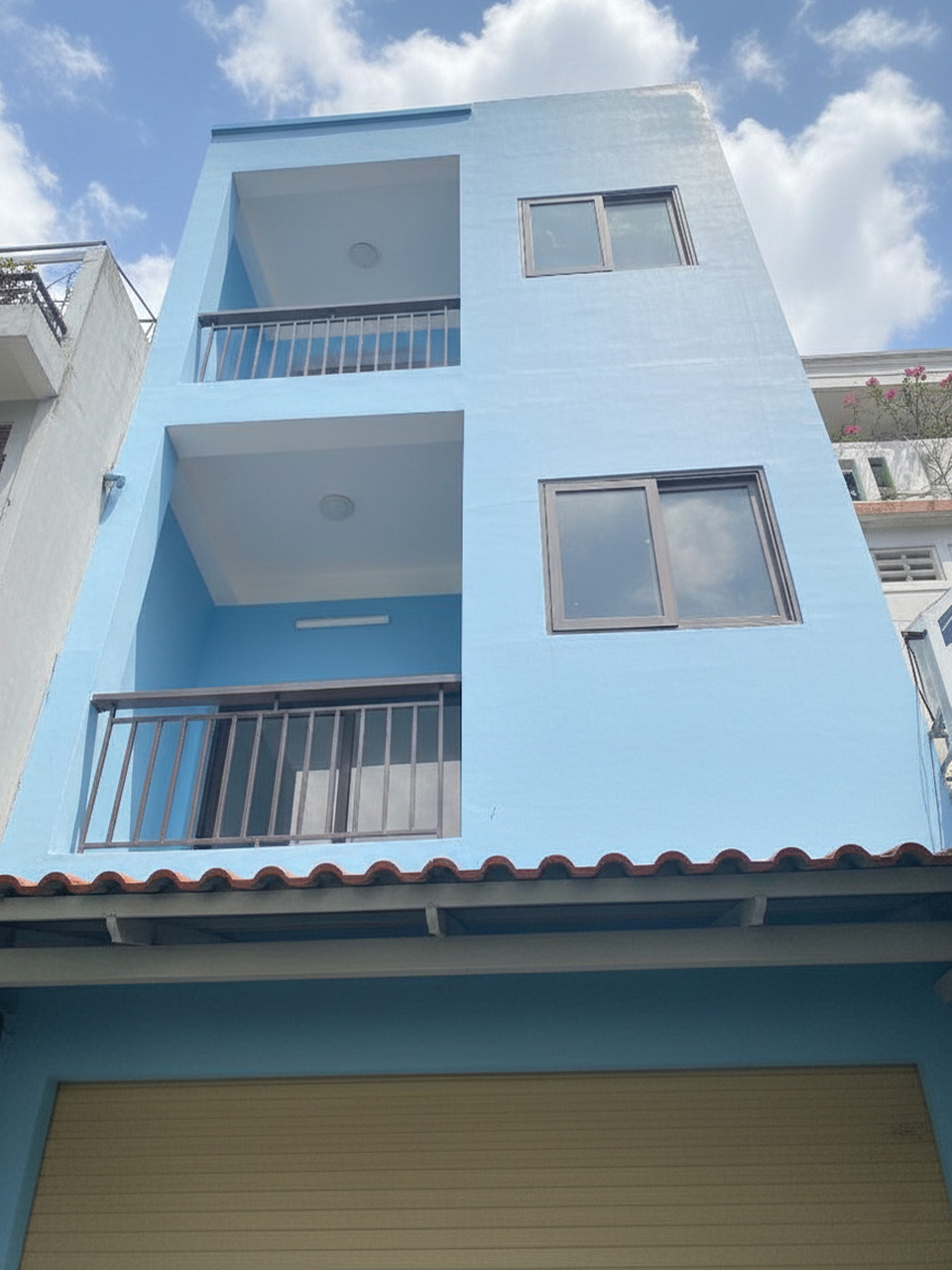  H1728 ???? Giảm 610tr! sát chợ Hạnh Thông Tây, SHR, Vuông, HXH, 3 tầng, 4x15m, 7.x tỷ 