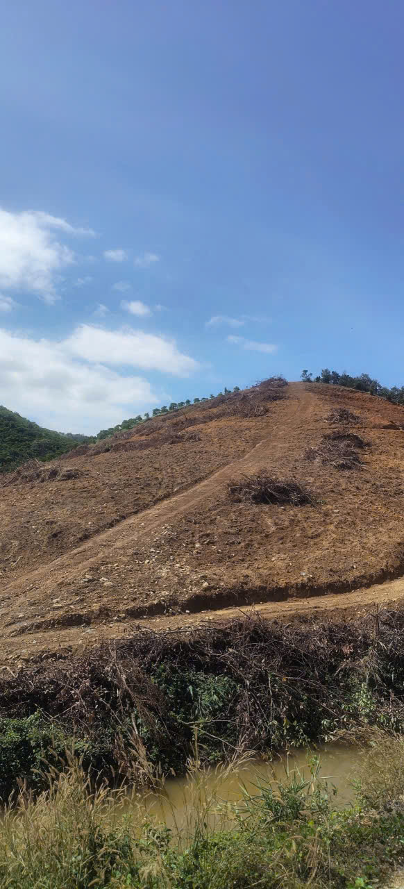  Một lô đầy tiệm năng dành cho nhà đầu tư 
- Ngay khu view của SG 