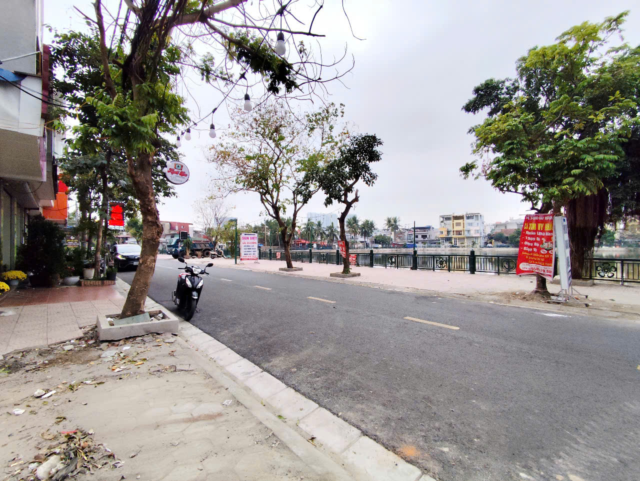  Đất mặt đường Vũ Trọng Khánh - Lạch Tray vị trí đẹp - Giá 8 tỉ 