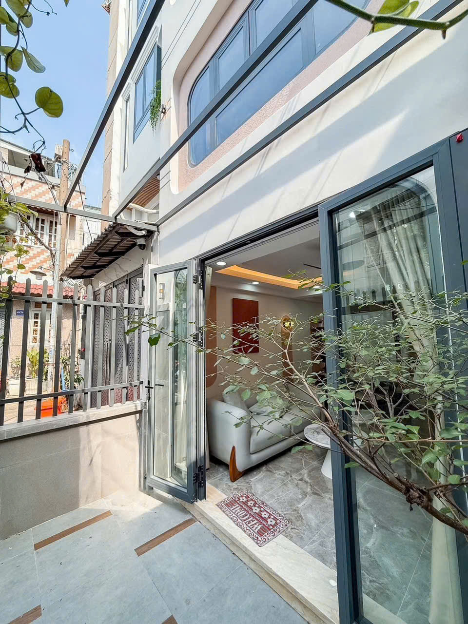  GẤP BÁN - GIẢM 700 TR - CHÍNH CHỦ - PHAN TÂY HỒ - 5 TẦNG HOÀN CÔNG ĐỦ - 5PN LỚN - PHÚ NHUẬN - CÒN TL 