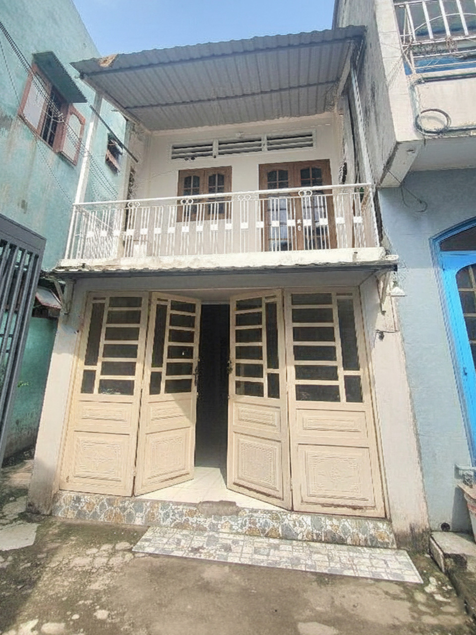  H1734 ???? Giảm 550tr! sát LOTTE Mart Gò Vấp, SHR, Vuông, 3.3x12m, 3.x tỷ 