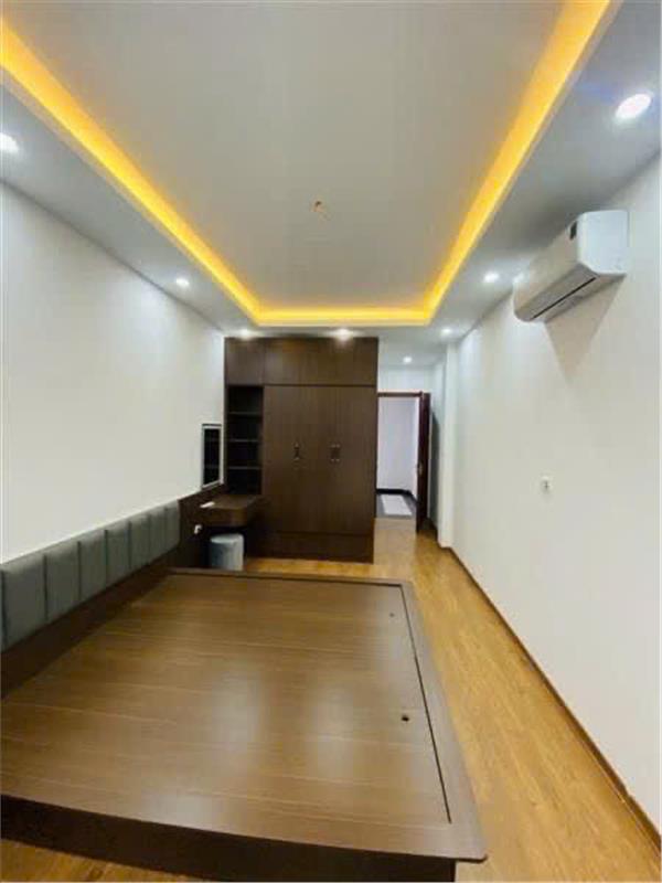  ĐỈNH NÓC KỊCH TRẦN - SIÊU PHẨM TRỞ LẠI - - FULL NỘI THẤT - 1 NHÀ RA MẶT PHỐ - TRUNG TÂM PHỐ TRẠM 