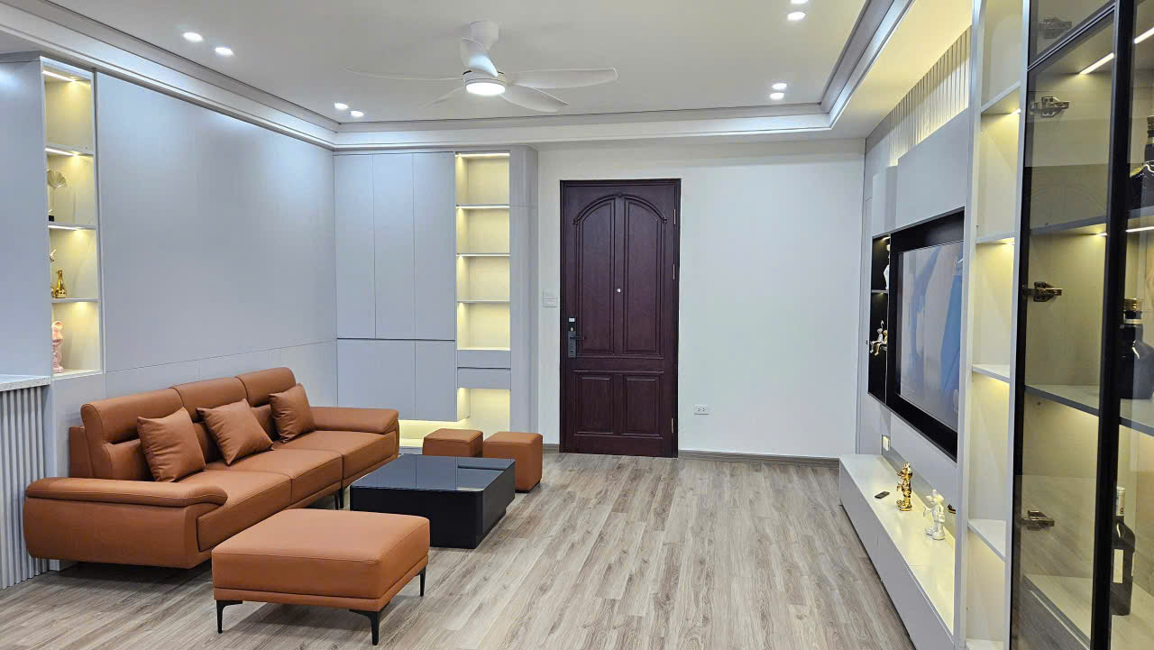  Bán SĐCC căn hộ 17T Trung Hòa Nhân Chính 120m², thiết kế 3PN 2WC, 12.5 tỷ Full đồ 