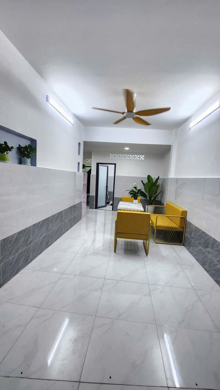  Cần bán nhà phố Q7 sổ riêng không quy hoạch giá bèo 