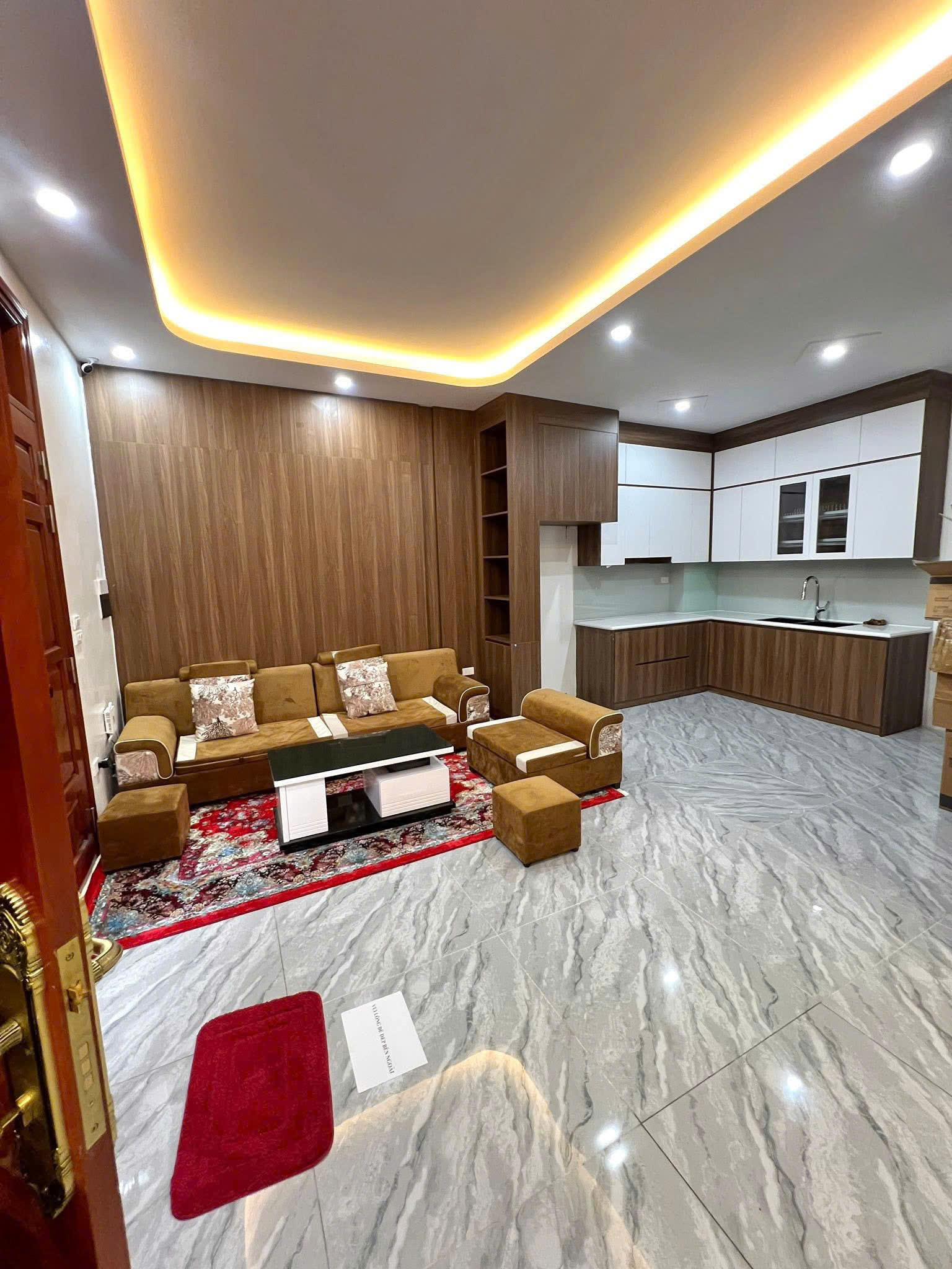  PHAN KẾ BÍNH - BA ĐÌNH - LÔ GÓC - FULL NỘI THẤT - 40m2 5 tầng mặt tiền 5m Giá 17.8 tỷ 