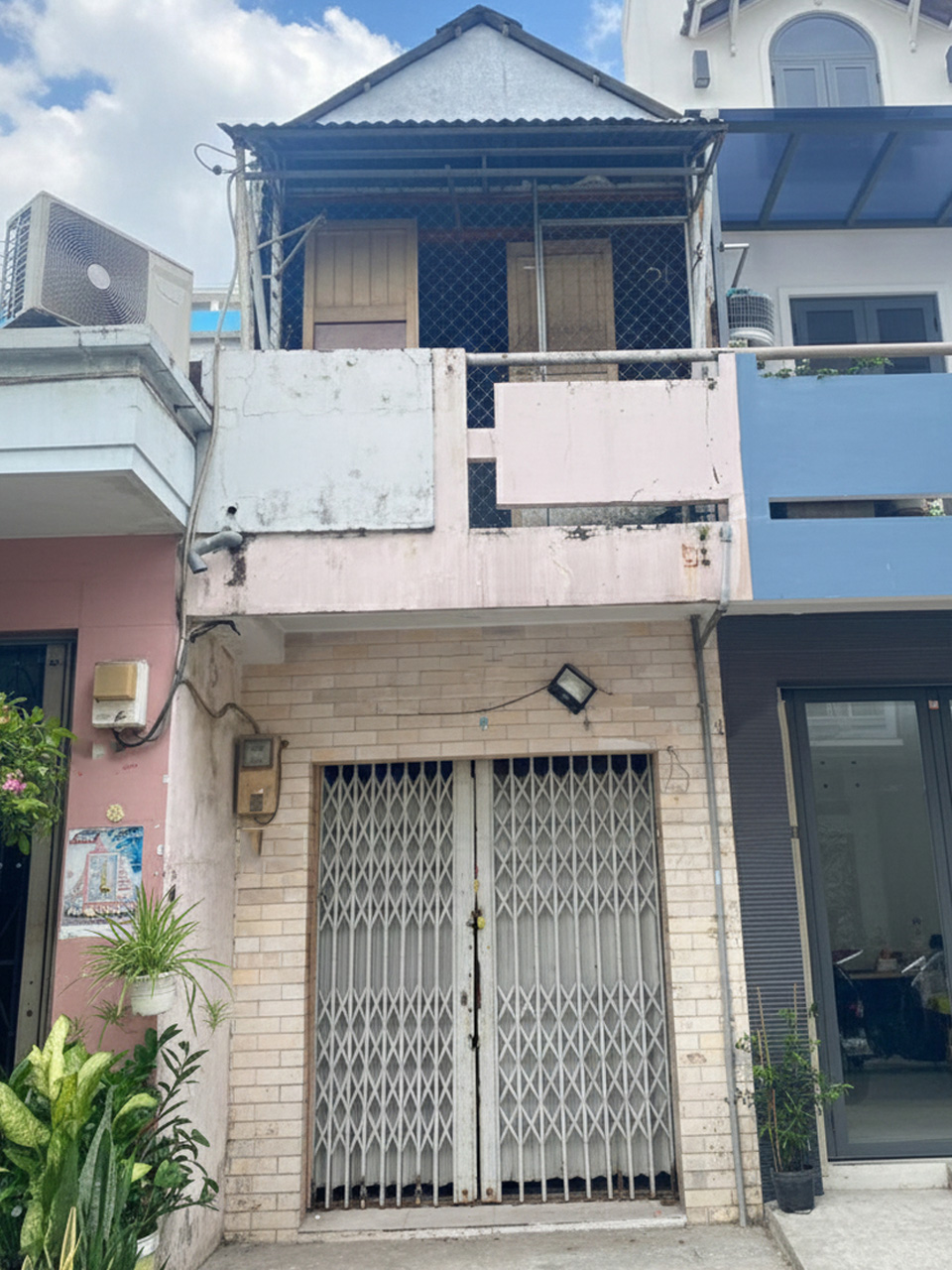  O1744 ???? sát BV Gia Định Bình Thạnh, SHR, Vuông, HXT, 2 tầng, 4.x tỷ 