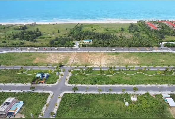  ???? Cần bán cặp Minh Mạng vip 1 khu biển Sơn Thủy. LH 0905233234 