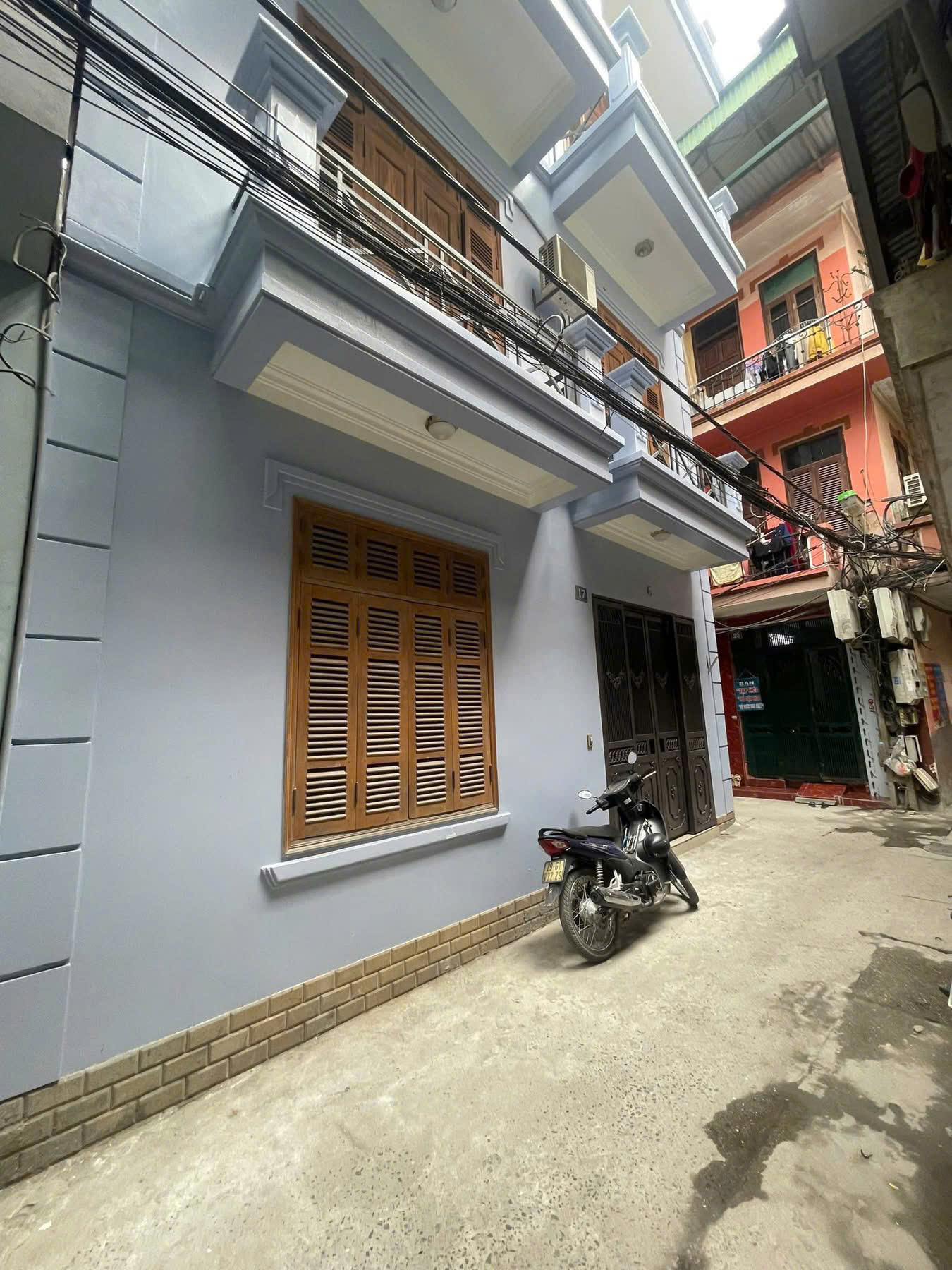  Cho thuê nhà ngõ 198 Dương Văn Bé 53m2 x 3.5 tầng, 13 triệu 