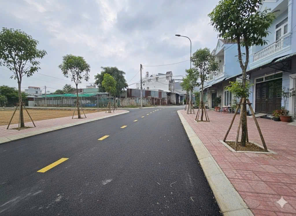  RA MẮT 8 LÔ ĐẤT ĐẸP – SIÊU VỊ TRÍ GẦN NHÀ THỜ TÂN ĐÔNG, ĐÔNG THẠNH, HÓC MÔN 