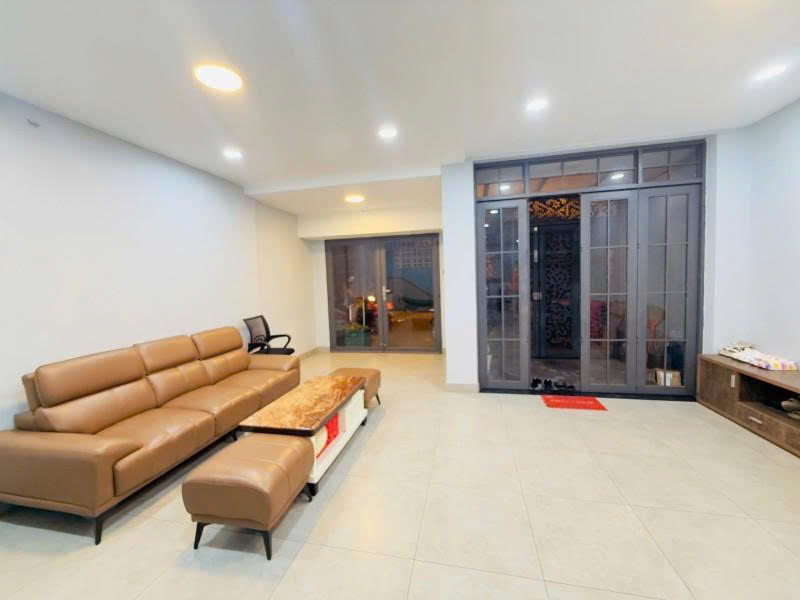  Bán nhà Mặt tiền cư Xá Nguyễn Đình Chiểu -  Nguyễn Kiệm, 6x12m, 4 Tầng mới, 4PN, 15,8 tỷ. 