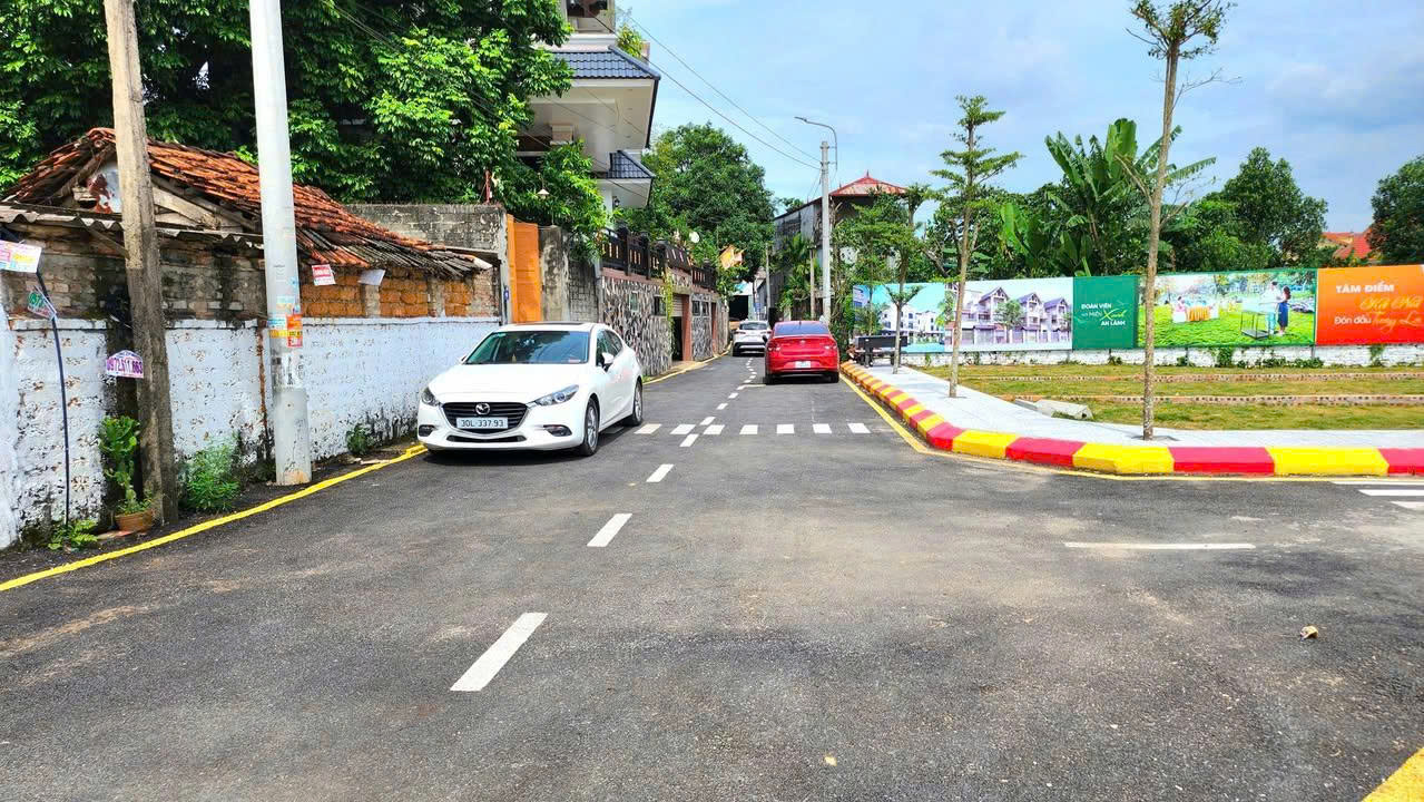  CHỈ NHỈNH 2 TỶ SỞ HỮU ĐẤT HÒA LẠC - GÀ ĐẺ TRỨNG VÀNG" NGAY CỬA NGÕ THỦ ĐÔ 