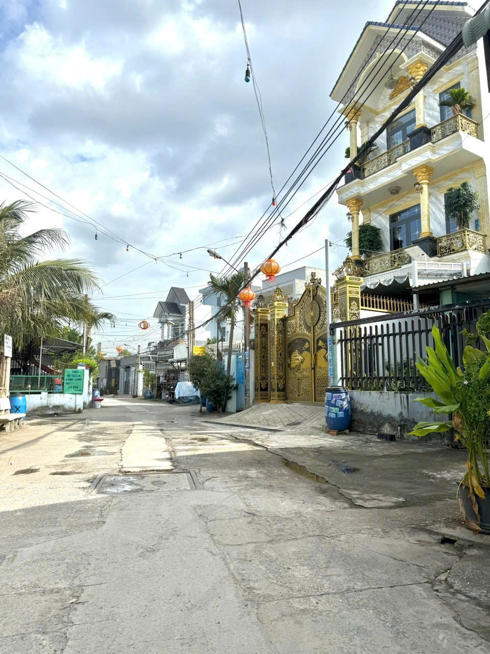  CHÍNH CHỦ CẦN BÁN ĐẤT TẶNG NHÀ – TRUNG TÂM DĨ AN - BÌNH DƯƠNG 