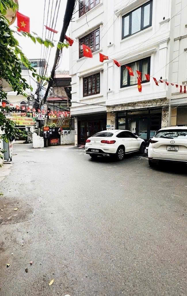  BÁN NHÀ 60M2 , VĂN CAO CƠ HỘI CHO KHÁCH HÀNG QUYẾT ĐOÁN NHANH RINH NHÀ MỚI ĐÓN TẾT. 