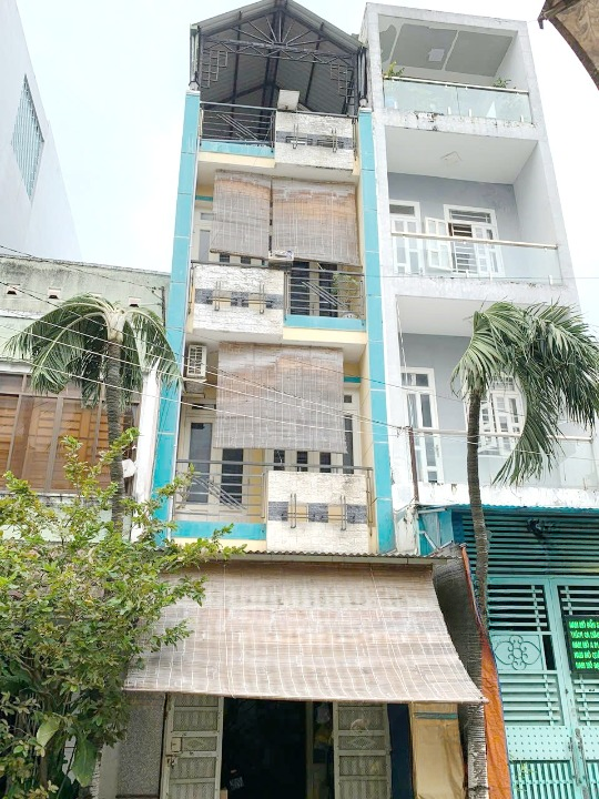  Nhà Mặt tiền Tám Danh  P4 , Giá : 11 Tỉ (T/L) 