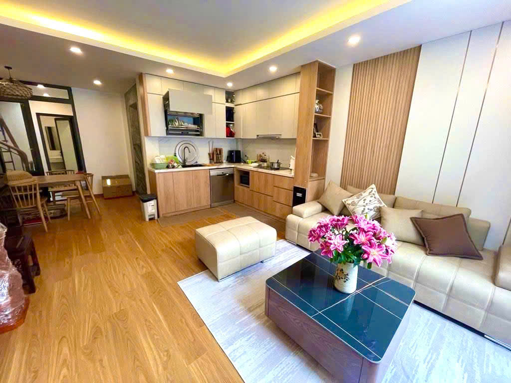  PHÂN LÔ VIP ĐẦM TRẤU – NHÀ MỚI TINH, HÀNG HIẾM KHÔNG CHỜ NGƯỜI 