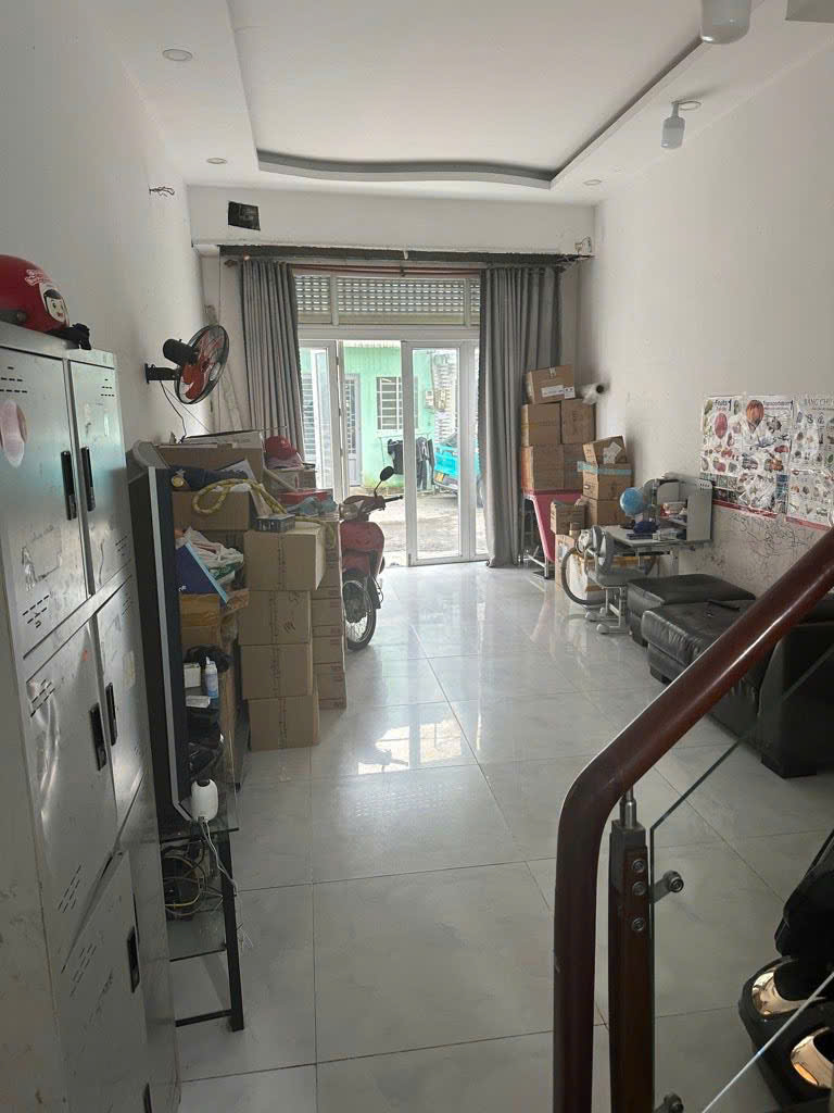  NHÀ PHỐ 4 TẦNG BÙI CÔNG TRỪNG – KHU PHÂN LÔ – ĐÚC BTCT – ĐƯỜNG 6M – CHỈ 6.3 TỶ 