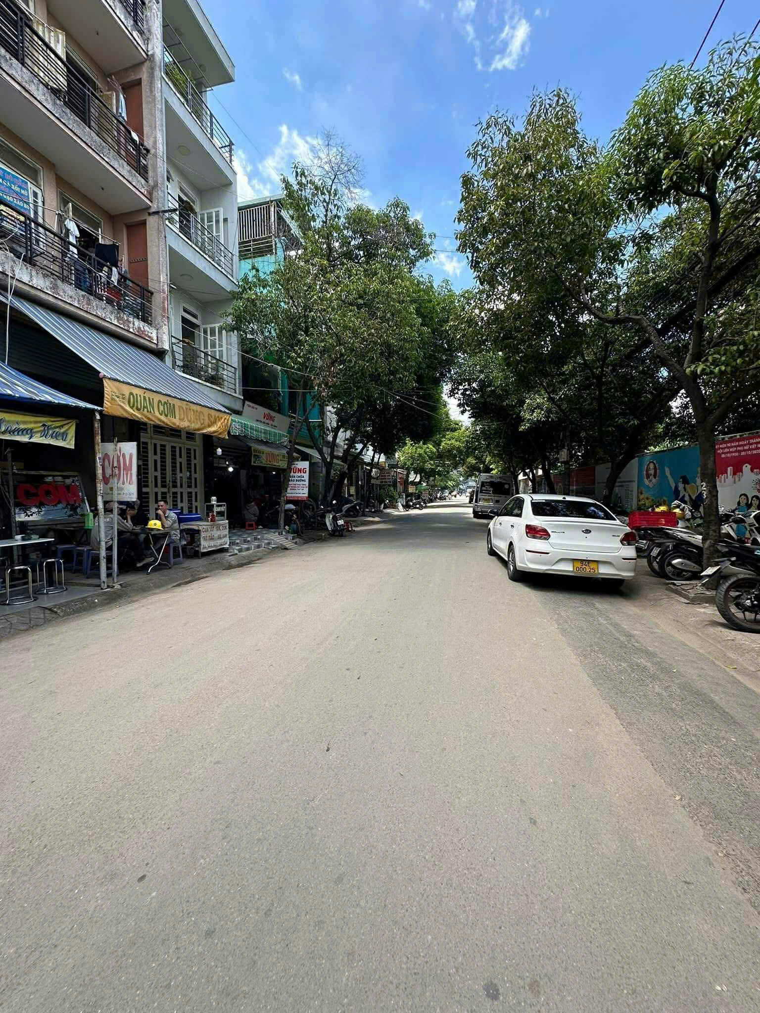  Bán nhà Mặt tiền Trần Văn Danh, ngay Hoàng Hoa Thám, 4x21m, 4 T - 6PN,15,9 tỷ. 