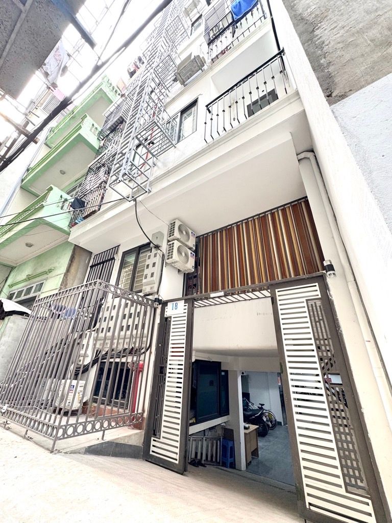  CĂN HỘ CCMN  MỚI ĐẸP – MỸ ĐÌNH – NAM TỪ LIÊM  -7 TẦNG THANG MÁY – VỀ Ở LUÔN_45M2. 