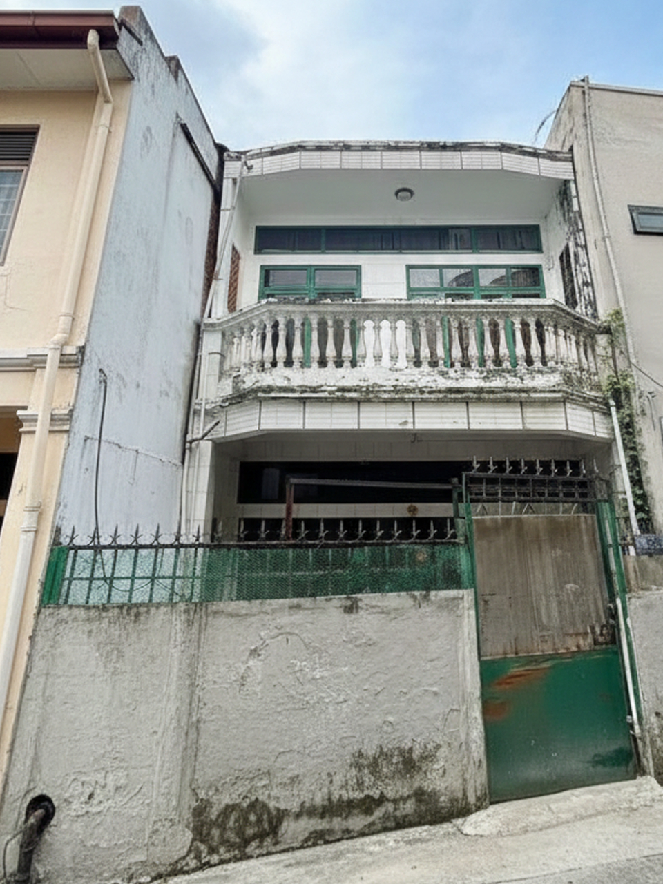  T1771 ???? Nhà Tân Cảng Bình Thạnh, SHR, Vuông, 4.3x13m, 7.x tỷ x nhỏ 