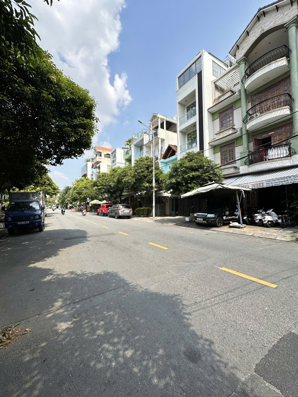  Bán Mặt tiền KD siêu vip Tân Sơn Nhì, KD sầm uất ngày đêm, 72M2(4x18), 4 tầng, Chỉ 15tỷ5 TL 