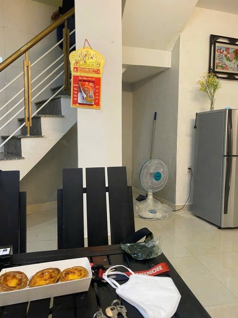  ♪ Nhà Kiệt 2.5m thẳng tắp ra Hùng Vương gần BIG C, 42m2, 2 tầng, 3.25 tỷ 