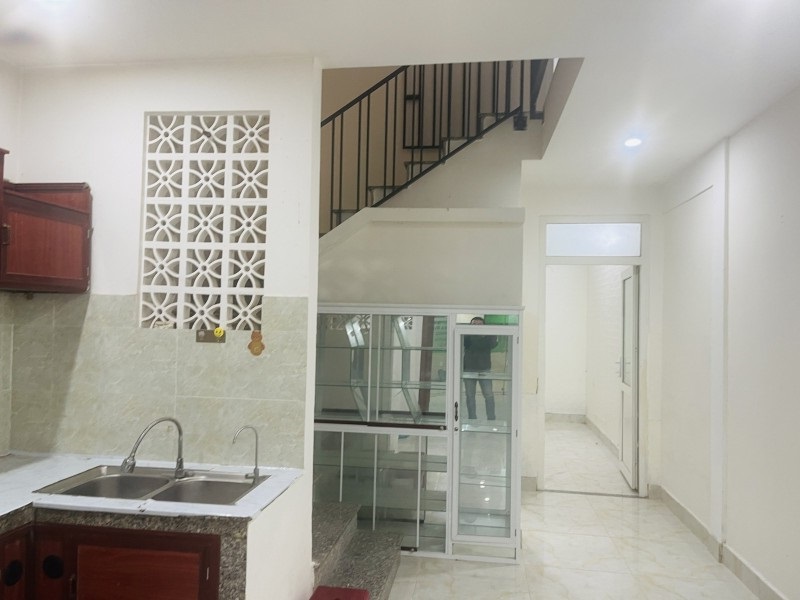  ♣ Kề MT Nguyễn Phước Nguyên, 75m2, 2 tầng kiên cố, 3PN, Sân Rộng, 3.75 tỷ 