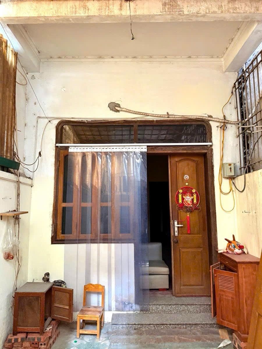  Bán Nhà  Thái Hà 59m2.  4 tầng, mặt tiền 3.2m. giá 15 Tỷ Đống Đa Hà Nội 