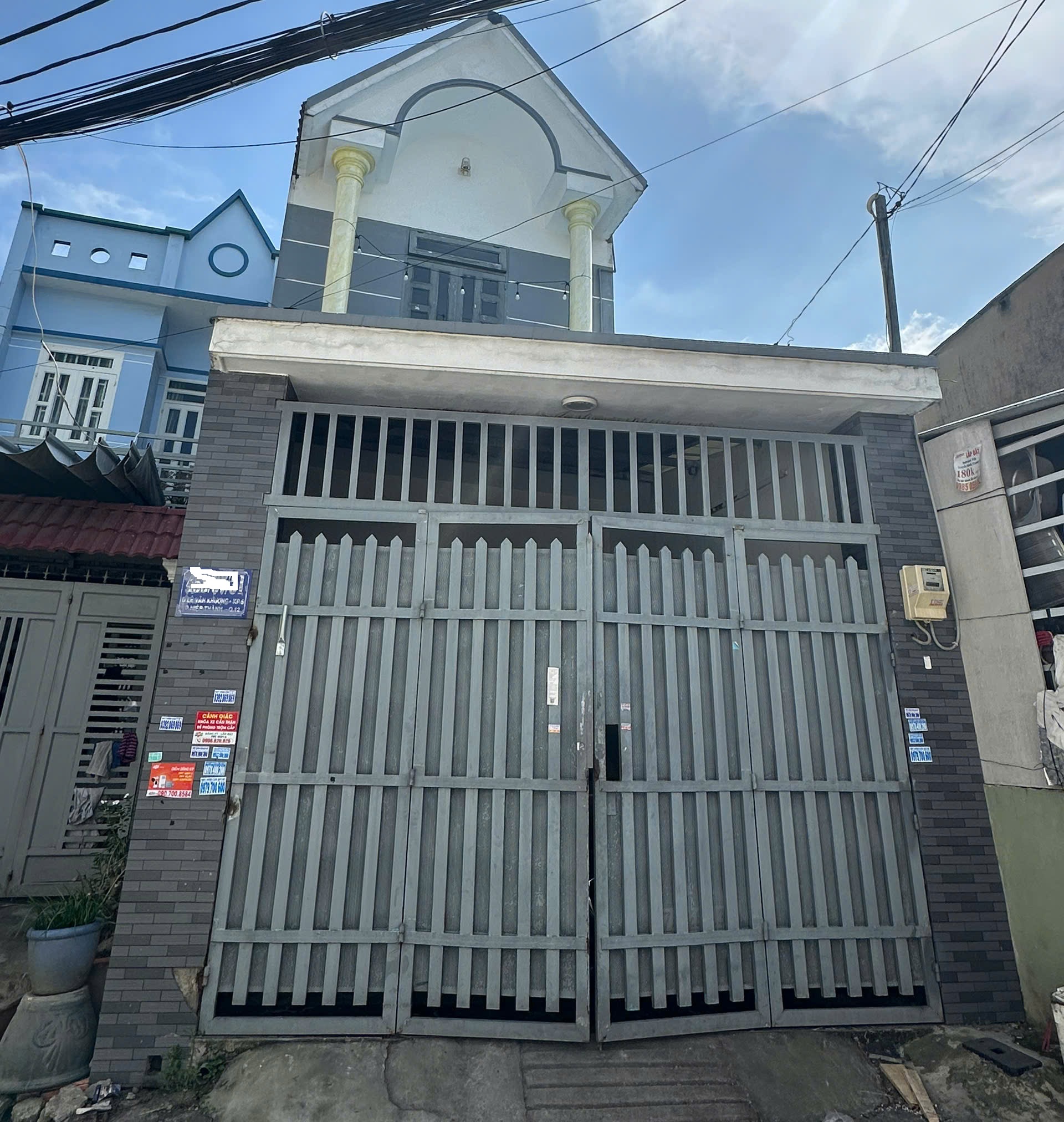  2 tầng 99m2 có 5,4 tỏi Lê Văn Khương Hiệp Thành Quận 12  Hồ Chí Minh 