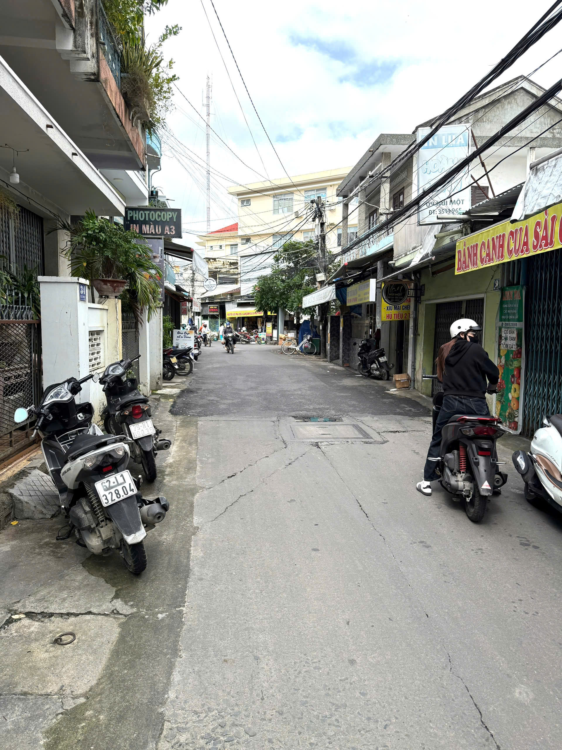  Bán nhà mặt tiền Ngã 7 trung tâm Nha Trang – đường Núi Một – 3 tầng 1 tum – giá 10,5 tỷ 