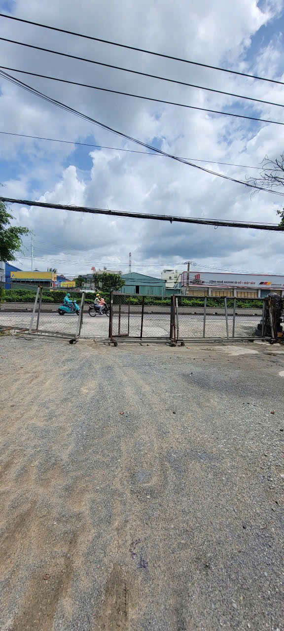  ĐẤT 3 MẶT TIỀN ĐƯỜNG ĐỖ MƯỜI - QUỐC LỘ 1A – VỊ TRÍ KIM CƯƠNG QUẬN 12! 