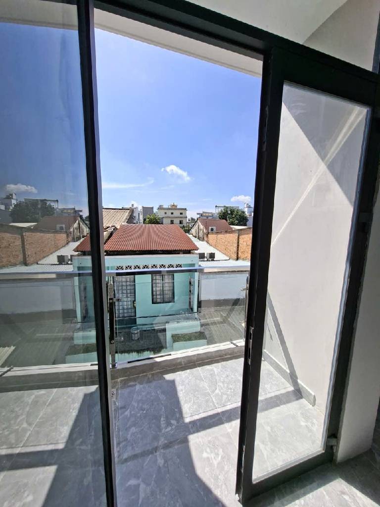  THỦ ĐỨC - 50.3M2 - ( 8 X 7)- 2 TẦNG - 4PN. CHỈ NHỈNH 80TR/M2. 