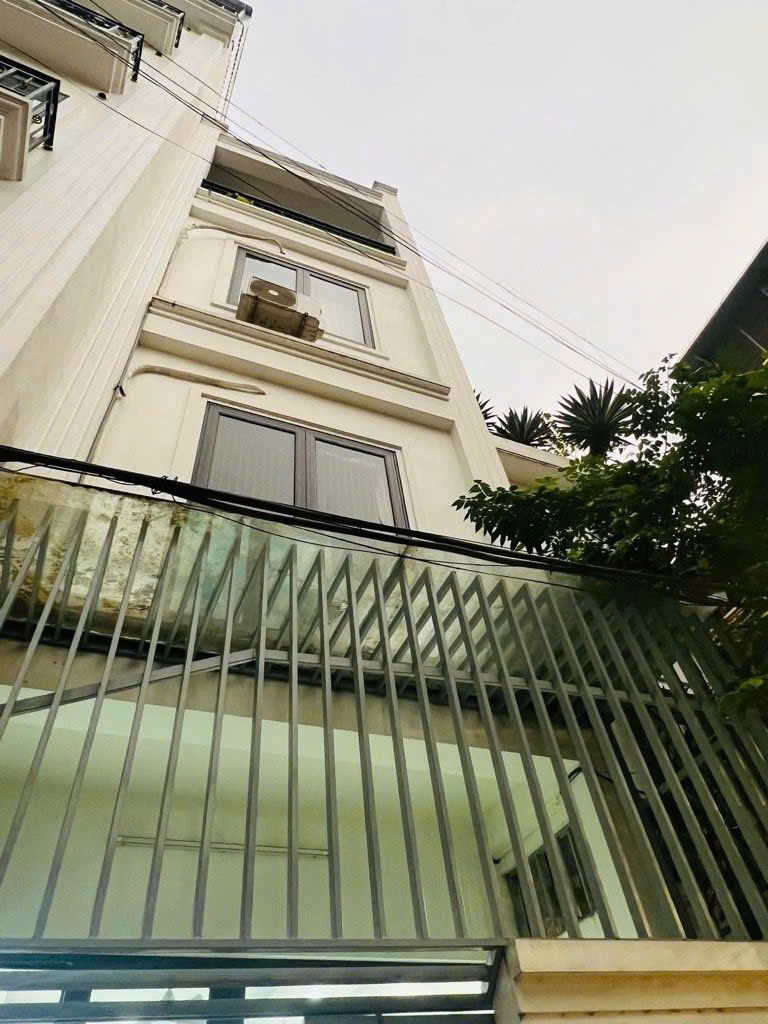  Chính Chủ BánNgôi Nhà Đẹp Ô TÔ Đỗ Gần, 50 met * 4 Tầng. Nhỉnh 8 Tỷ – Tại Ngọc Trục Alo 0972078667 