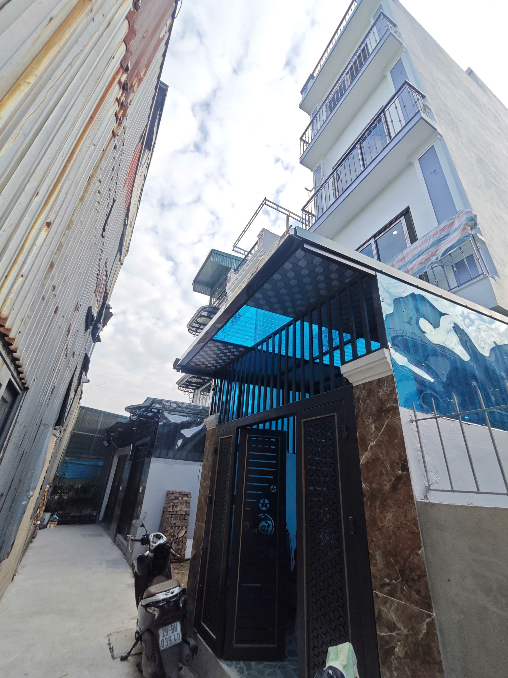  Trần Phú 55m² x 5 tầng, 6PN, 17 Triệu làm Cty, VP, KD... 