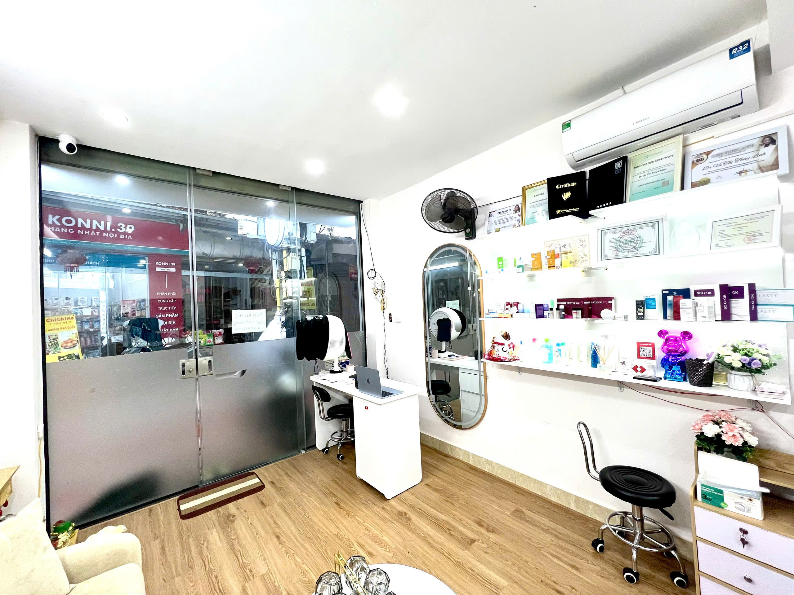  CẦN SANG NHƯỢNG MẶT BẰNG VÀ  THANH LÝ MỘT SỐ ĐỒ SPA– VÀO LÀM NGAY 