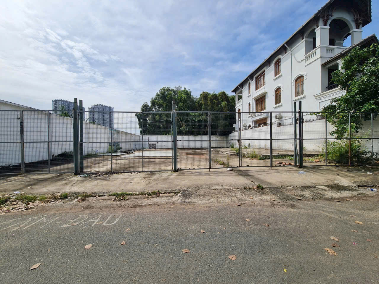  cần tiền nen bán gấp Lô đất đường số 12 – Trần Não, Bình An, Q2. 