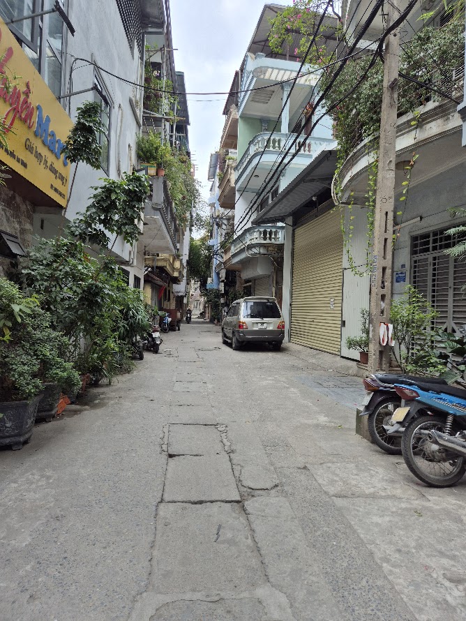  ???? Minh Khai_Kim Ngưu  50m²  5 tầng
???? #Ôtô cách nhà 25m
???? Giá: 9 tỷ 