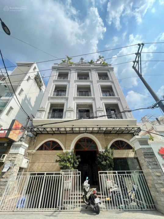  Đường Sư Vạn Hạnh Q10 - DT: 11x22m (214m2), KC: 7 Tầng, thang máy 