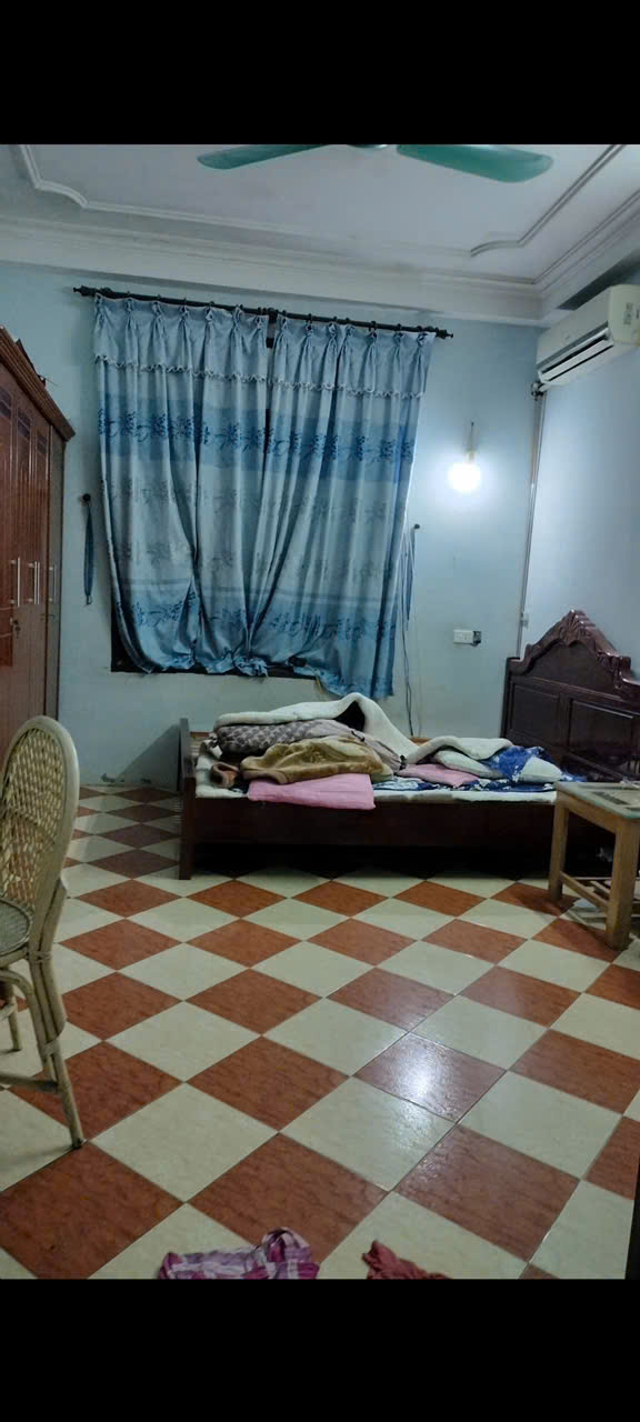  Cần cho thuê nhà ngõ Đền Lừ 30m² × 4 tầng, 2PN, 3 vệ sinh, 8 triệu/tháng. 