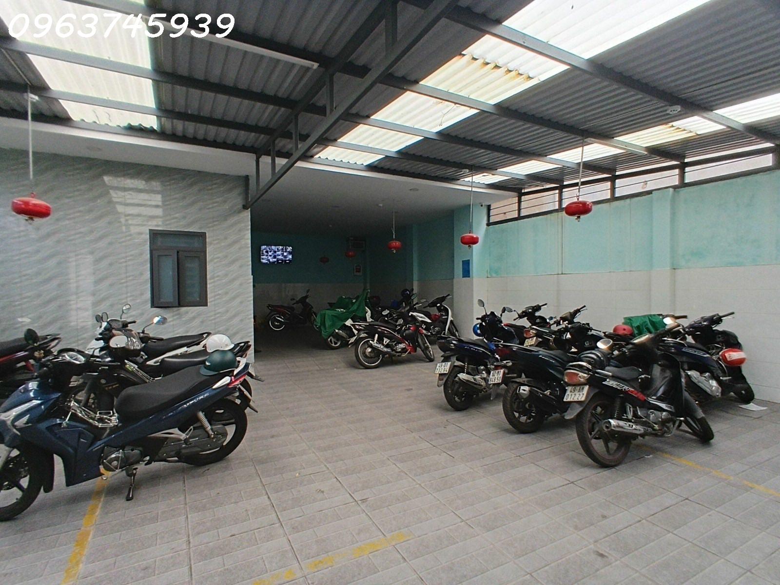  Tòa nhà 6 tầng, diện tích 464m2, ngang 10m, thuê khoán 75tr/tháng, 38.95 tỷ, Thủ Đức 