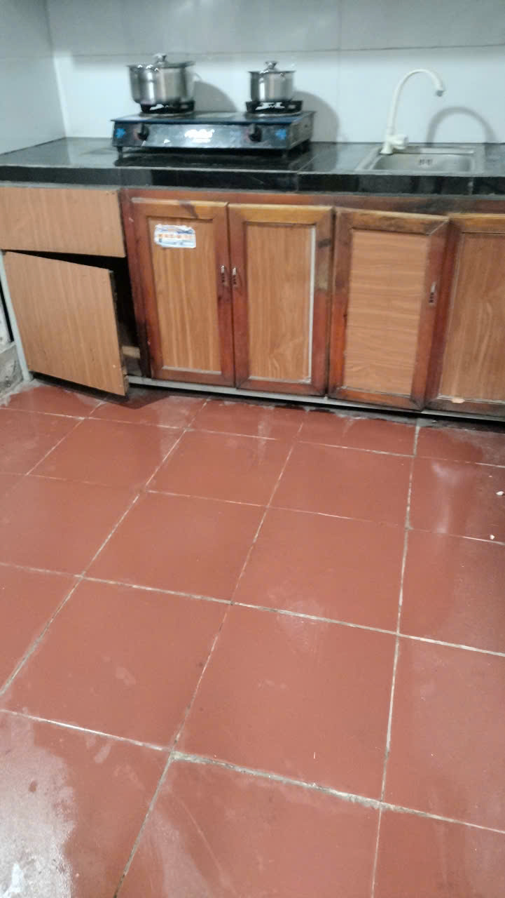  Chính chủ cần cho thuê nhà Tại  số 4/68  Phố Pha Trứ  Lãm Hà - Kiến An -  Hải Phòng. 