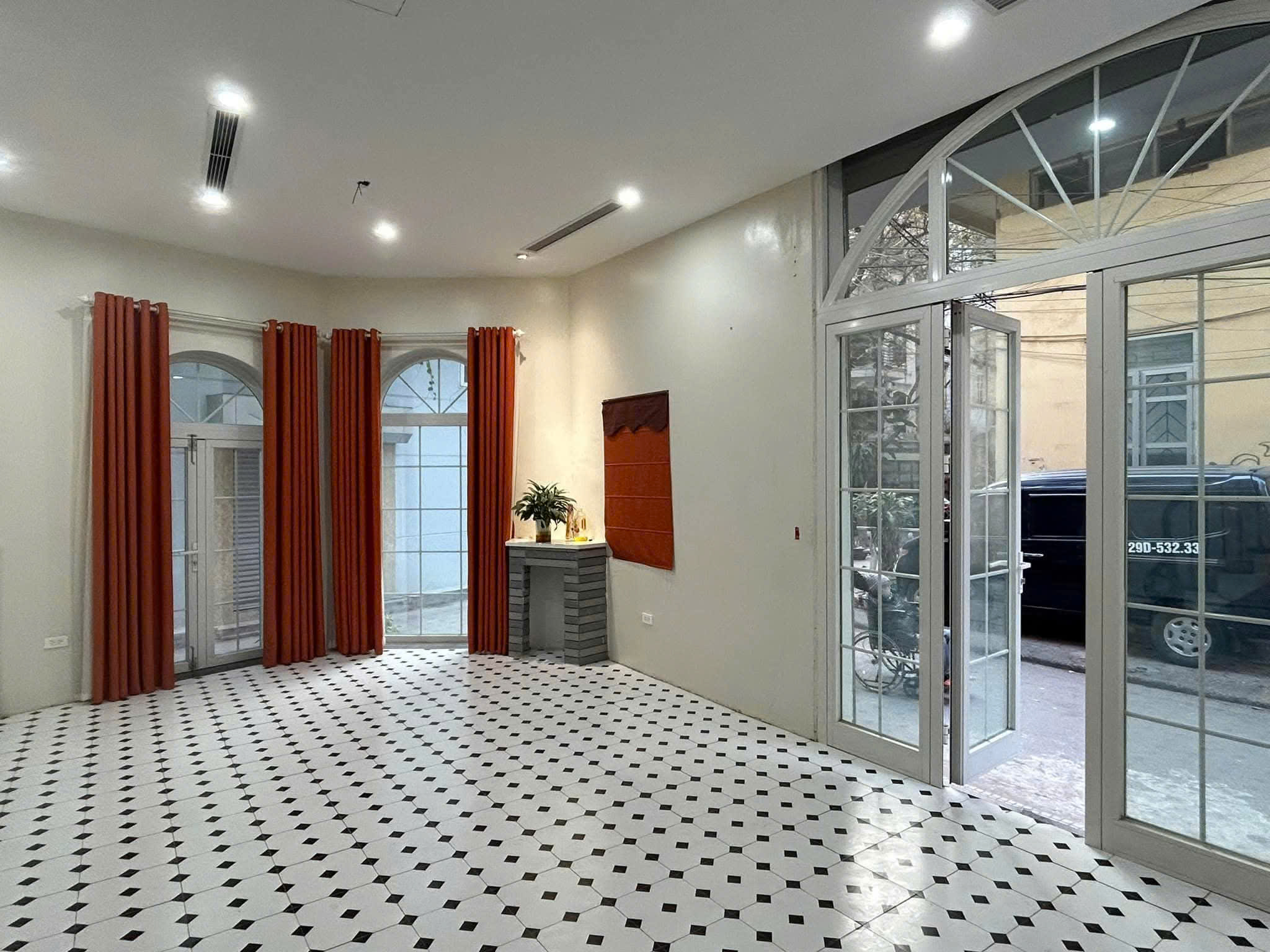  Cho thuê nhà Kim Ngưu, 40m2 x 3 tầng, 4 ngủ, 3 vệ sinh, 18 Triệu (có thương lượng tốt) 