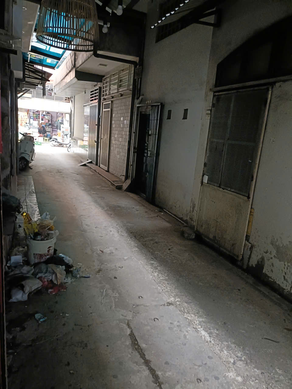  Cho thuê nhà tập thể tầng 1 Láng Hạ, 52m², mặt tiền 6m, 2 ngủ, 9.5 Triệu 